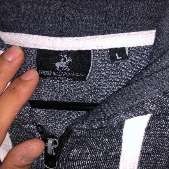 sweater - Picture 2 of 2